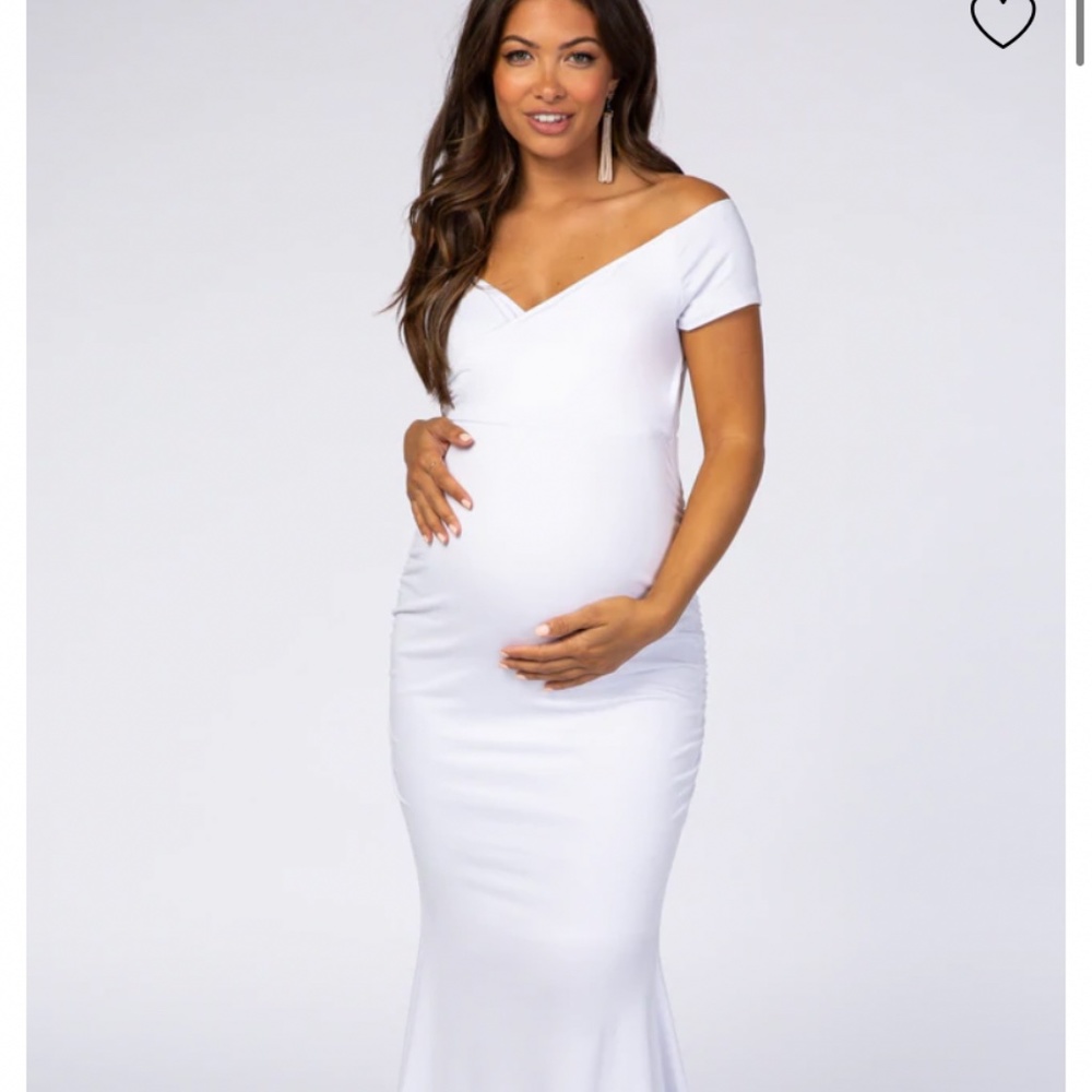 Maternity gown